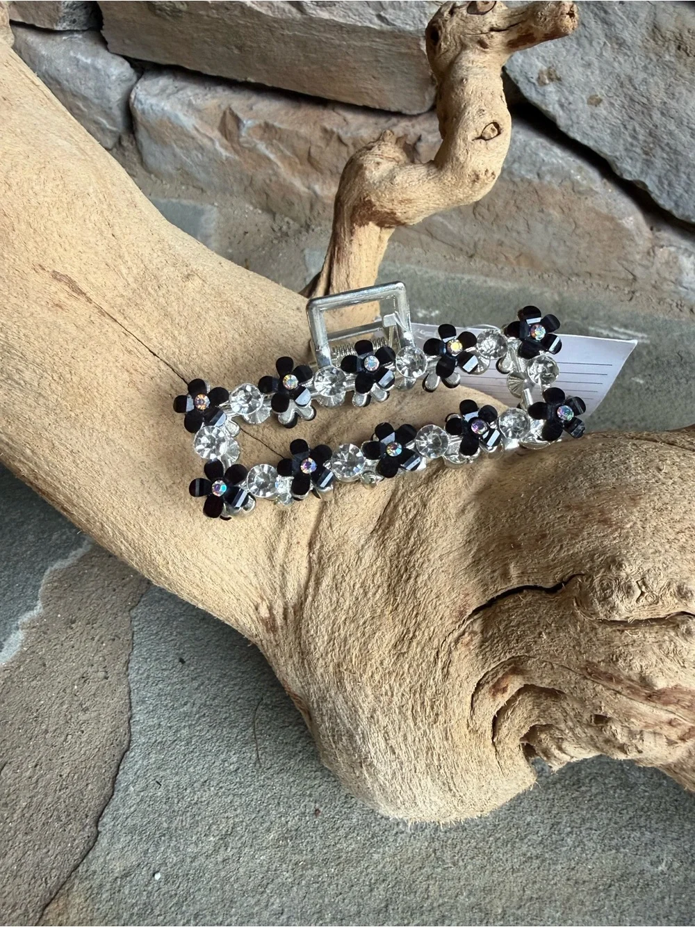 New🌟Anthropologie-Gold Floral Hair Clip with Black Flower Accents